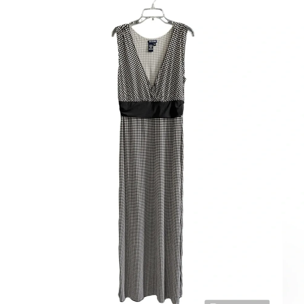 max studio sleeveless maxi dress Max Studio Maxi Dress Womens L Black Sleeveless Tiered Tassel Whimsigoth Baddie